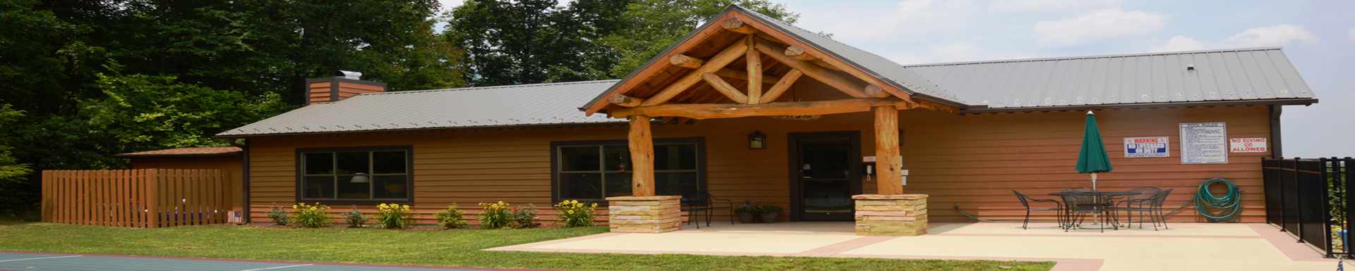 Alpine Village Resort — Burnsville, North Carolina — travel gallery — Traveller Direct