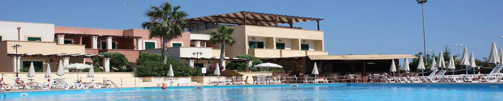 Arco del Saracino II — Lido Marini, Lecce, Italy — travel gallery — Traveller Direct