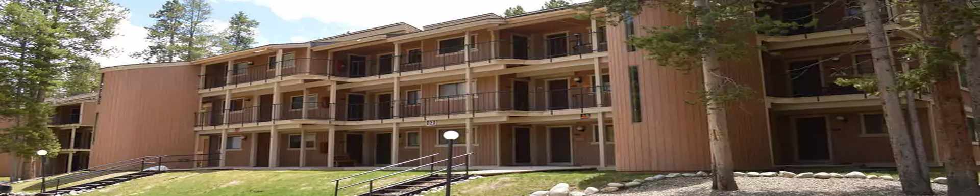 Beaver Village Condominiums — Winter Park, Colorado — travel gallery — Traveller Direct