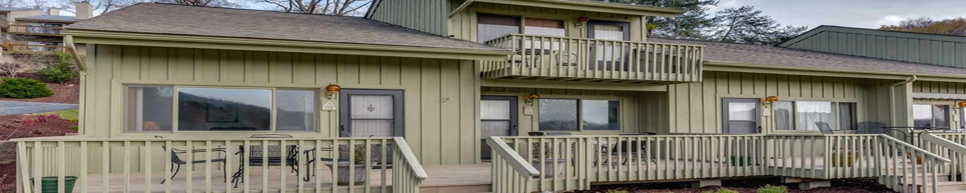 Foxrun — Lake Lure, North Carolina • A VRI Managed Resort — travel gallery — Traveller Direct