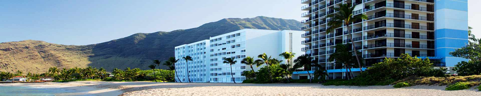 Hawaiian Princess at Makaha Beach — Makaha, Oahu, Hawaii — travel gallery — Traveller Direct
