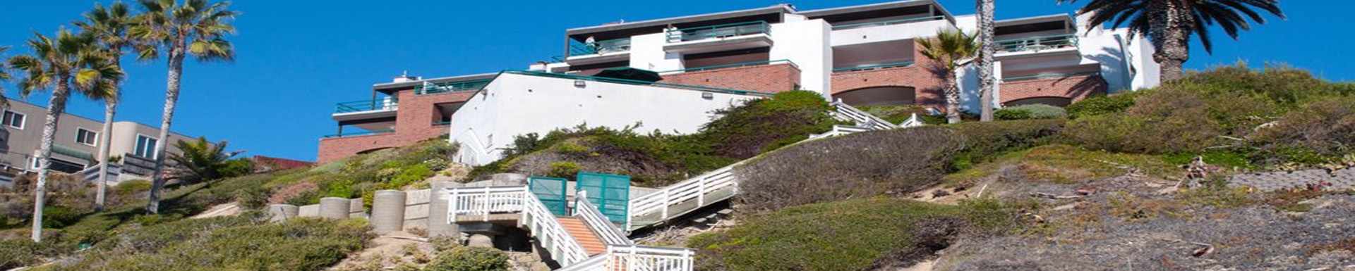 Laguna Surf — Laguna Beach, California — travel gallery — Traveller Direct