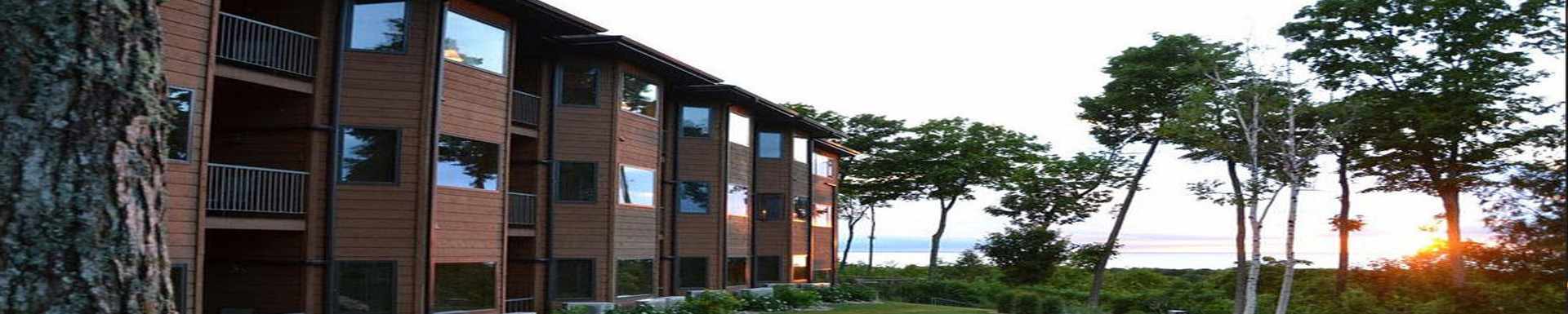 Landmark Resort — Egg Harbor, Wisconsin — travel gallery — Traveller Direct