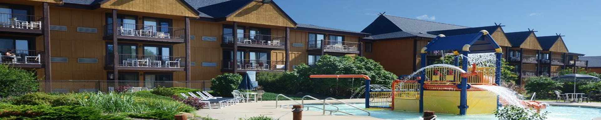 Sanctuary Lodge at Splash Canyon Timeshare Plan — Wisconsin Dells, Wisconsin • Capital Resorts Group — travel gallery — Traveller Direct