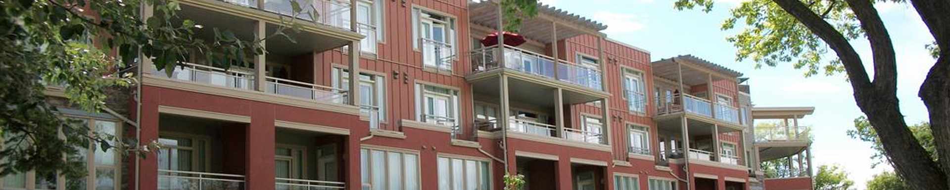 Strand Lakeside Resort — Vernon, British Columbia — travel gallery — Traveller Direct