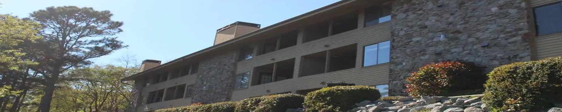 The Wharf — Hot Springs, Arkansas — travel gallery — Traveller Direct