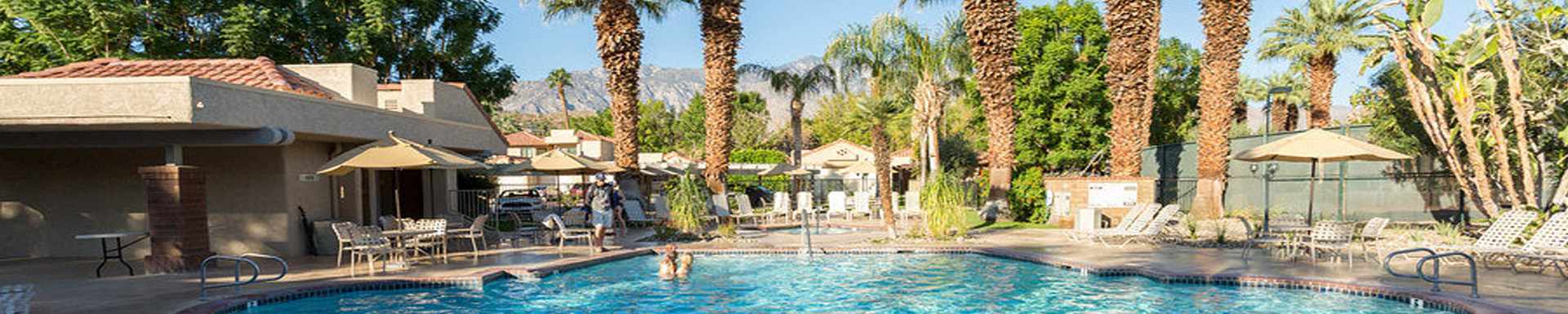 Vacation Internationale - Oasis Villa Resort — Palm Springs, California — travel gallery — Traveller Direct