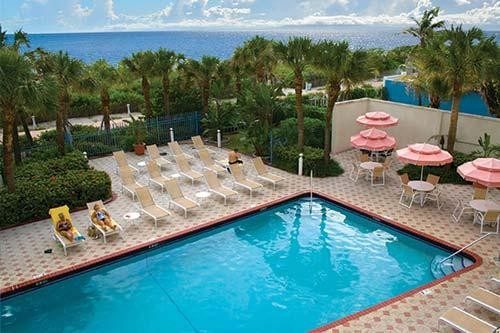 Crystal Beach Suites & Health Club — photo 1