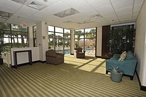 Crystal Beach Suites & Health Club — photo 4