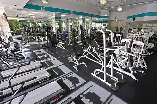 Crystal Beach Suites & Health Club — photo 3