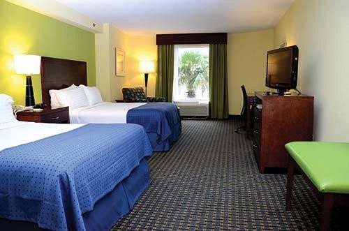 Holiday Inn Hotel & Suites on the Ocean — photo 2