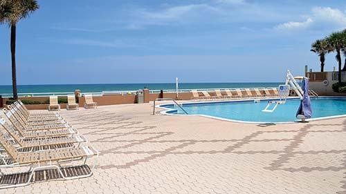 Holiday Inn Hotel & Suites on the Ocean — photo 4