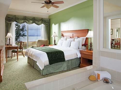 Marriott's Harbour Club — photo 1